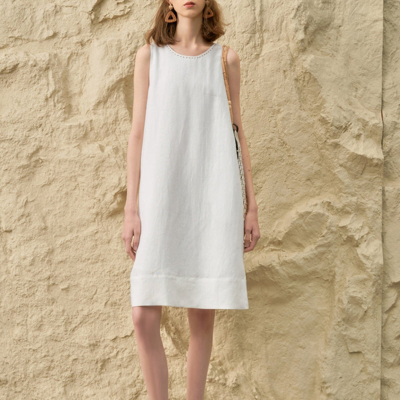 Sophisticated Summer Style | The High-End Tencel Linen A-Line Reveal - white