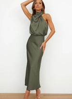 Sleek Sleeveless Summer Midi Dress - green