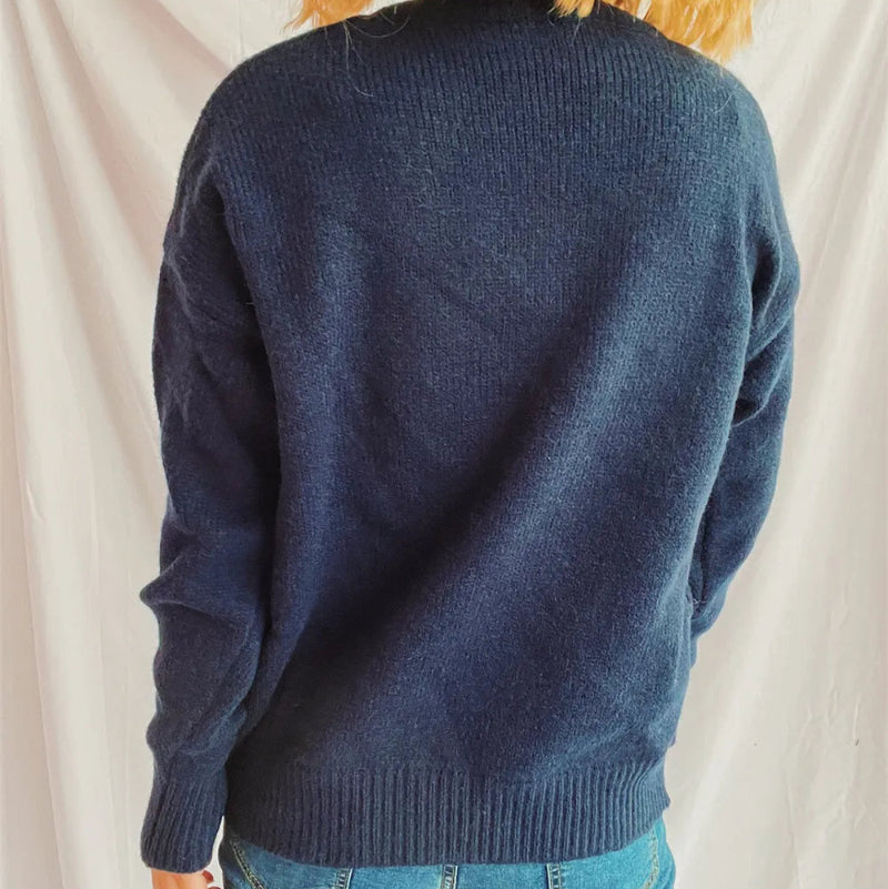 Contrast Star Round Neck Long Sleeve Sweater - runwayfashionista.com