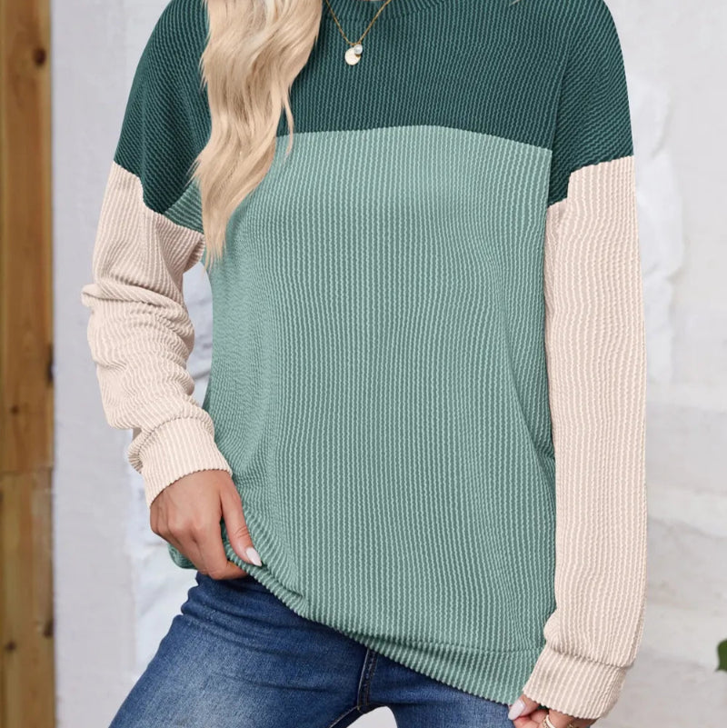Round Neck Long Sleeve Sweatshirt - Runwayfashionista.com