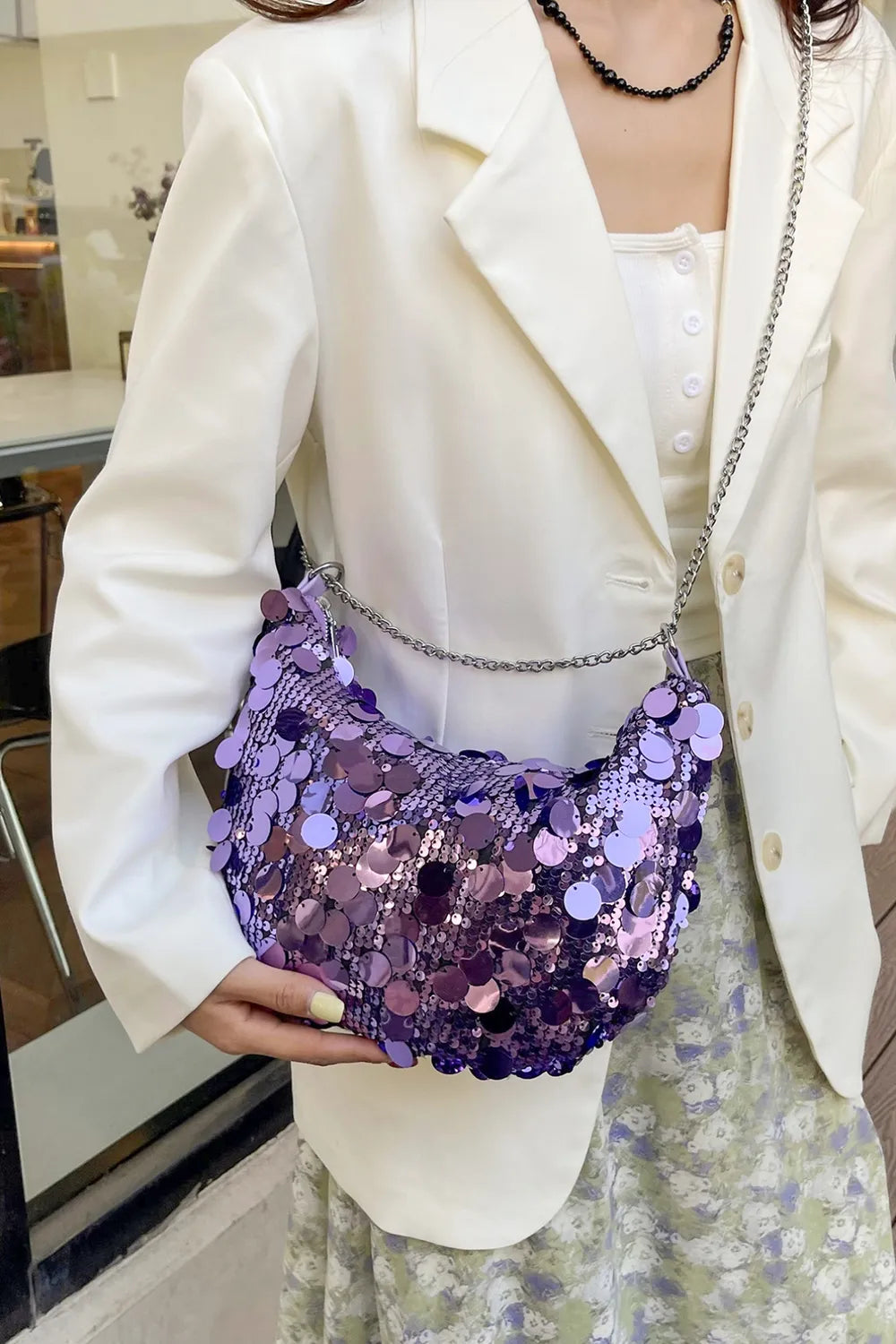 Sequin Chain Crossbody Bag - Adjustable & Stylish - rnwayfashionistacom