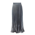 Glossy pleated long skirt