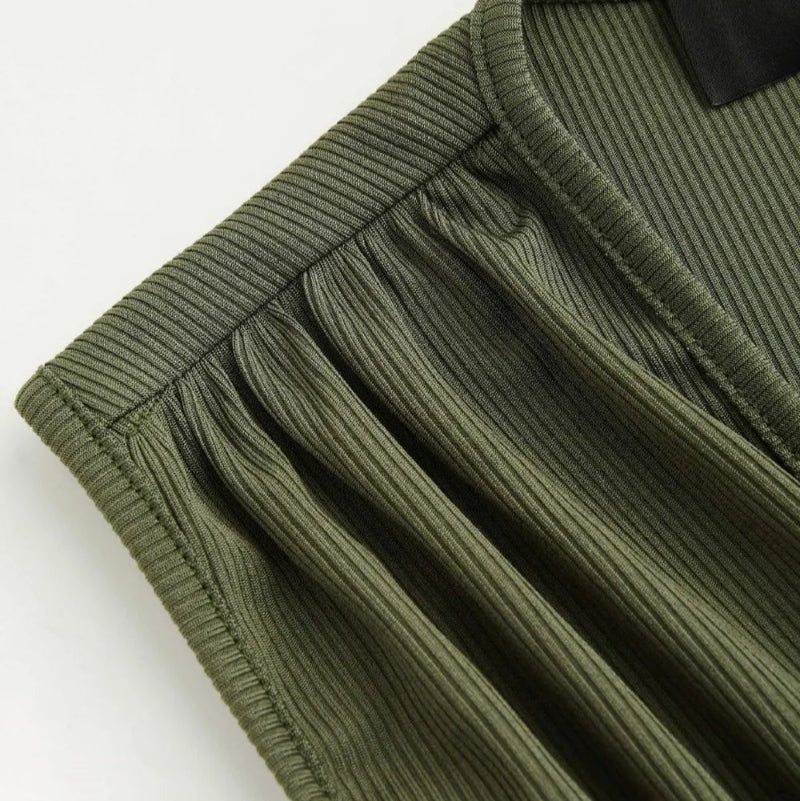 Pleats and Decorative Grooves Sleeveless Romper - rnwayfashionista.com