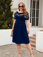 Geometric Chic: Your New Favorite Plus Size Midi Dress!