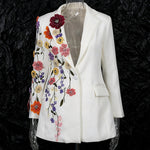 Elegant Three-dimensional Floral Embroidered Blazers - white