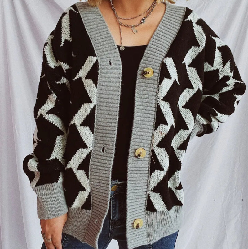 Contrast Trim Geometric V-Neck Long Sleeve Cardigan - runwayfashionista.com