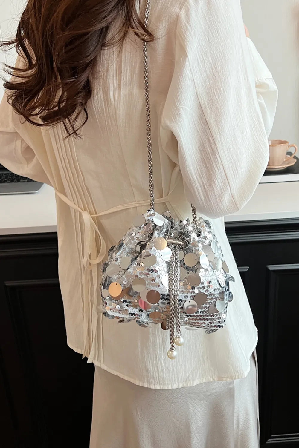 Drawstring Sequin Crossbody Bag - rnwayfashionista.com