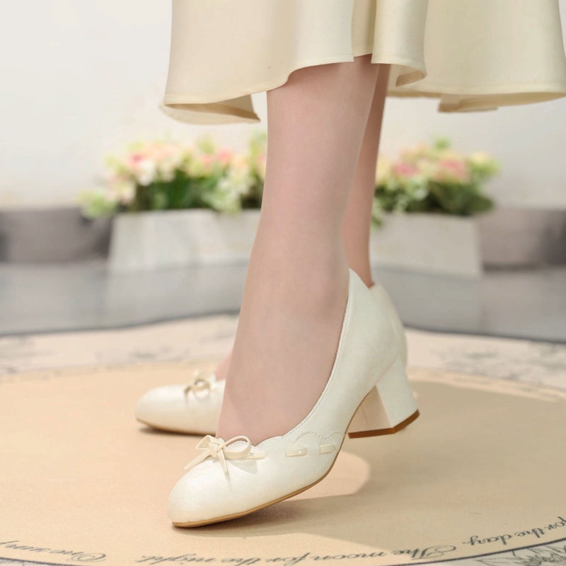 Gentle Satin Bow Block Heel Pumps - white