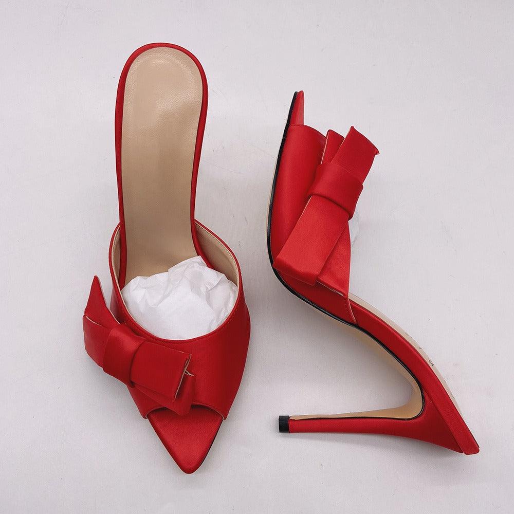 Pointed bow thin high heels