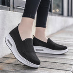 Breathable flying woven shoes - runwayfashionista.com