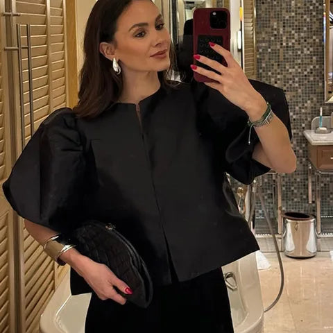 Elevate Your Daily Wardrobe: The Puff Sleeve Perfection - black