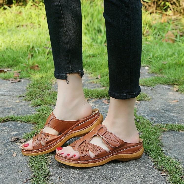 Sandals with thick soles and sloping heels - runwayfashionista.com