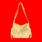 Contrast Texture Shoulder Bag - Runwayfashionista.com