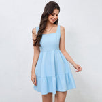 Elegantly designed dress - runwayfashionista.com