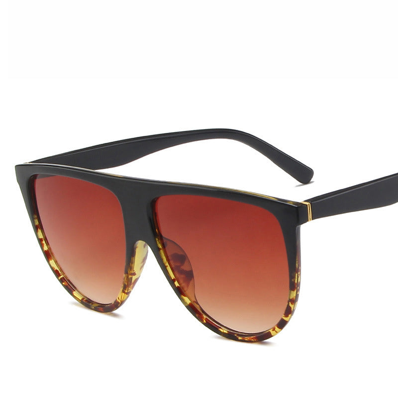 Large frame ins sunglasses