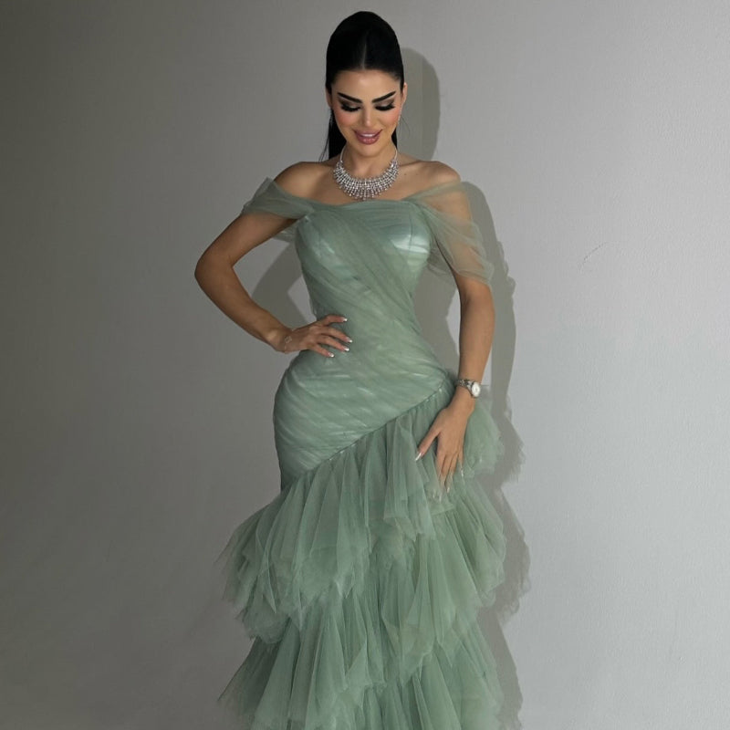 Elegant Light Green Strapless Mermaid Maxi Dress With Layered Tulle Skirt