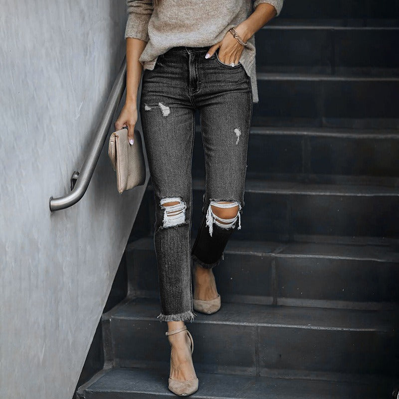 Ripped Slim Fit Streetwear Jeans - runwayfashionista.com