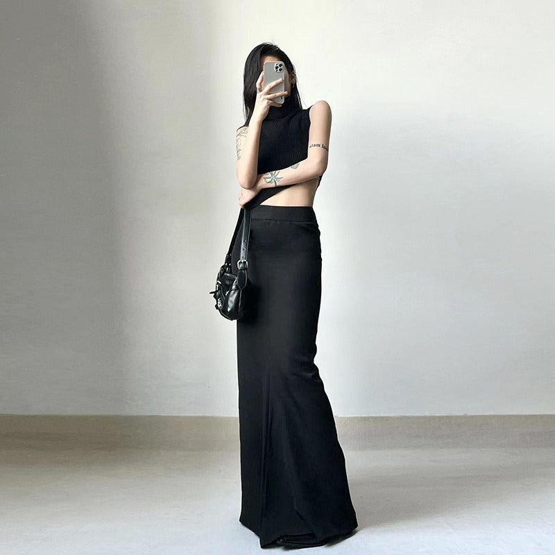 High waisted and elegant fishtail long skirt