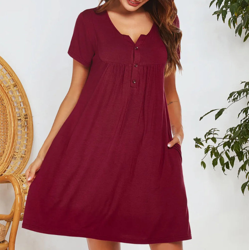 Short Sleeved Pocket Dress - runwayfashionista.com