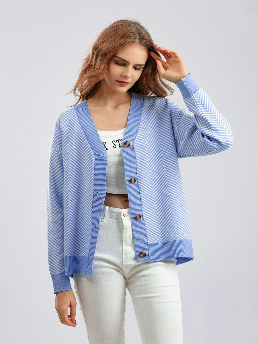 Love Heart Cardigan - runwayfashionista.com