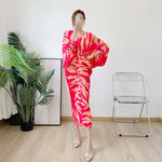 Pleated Loose V-neck Batwing Sleeve Maxi Dresses - runwayfashionista.com