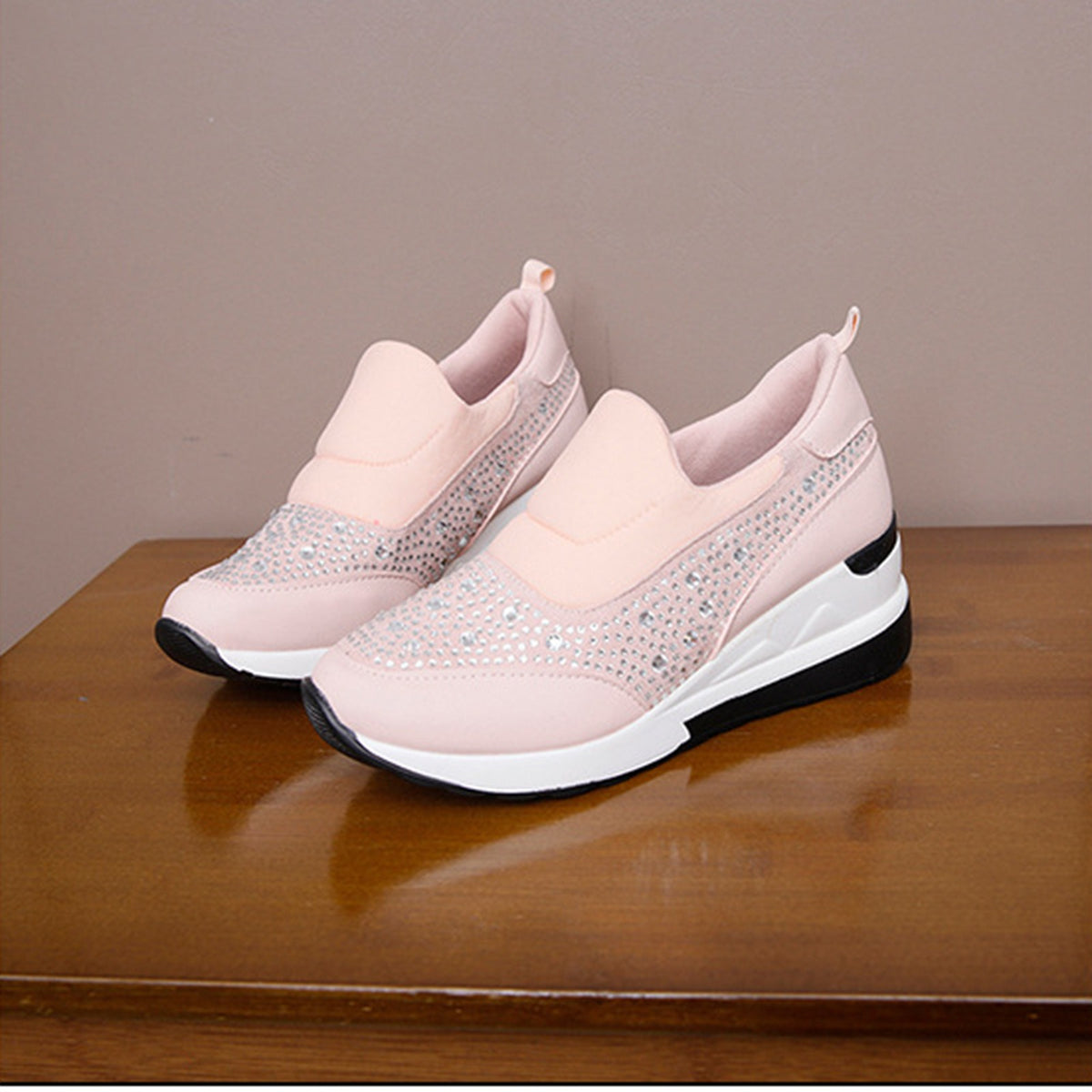 Large slope heel casual sports shoes - runwayfashionista.com