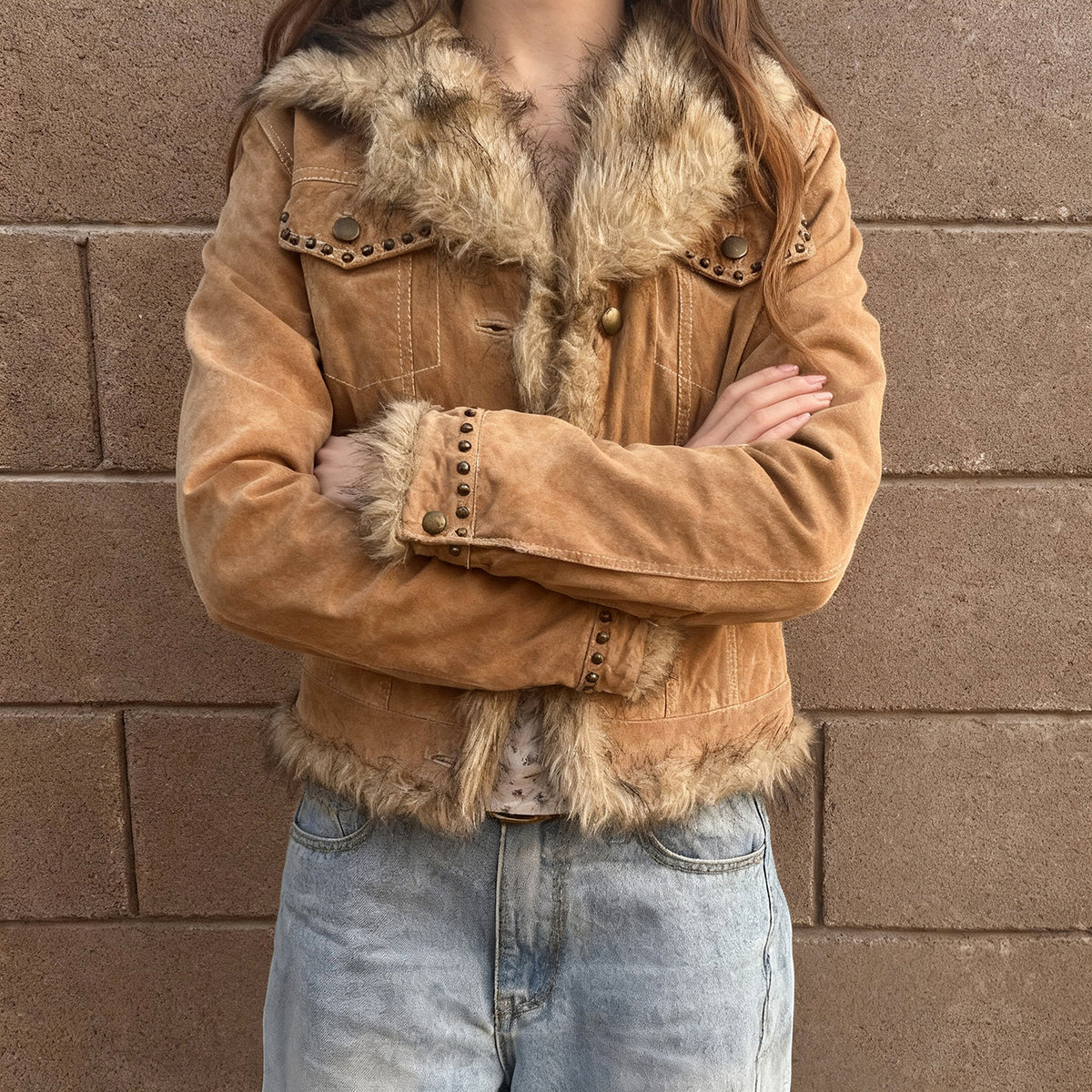 Channeling Y2K Chic: The Melad Vintage Fur Patchwork Slimming Jacket 