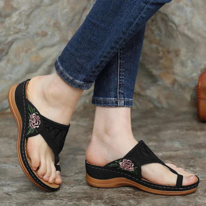 Electric Embroidery Flip Flops - runwayfashionista.com