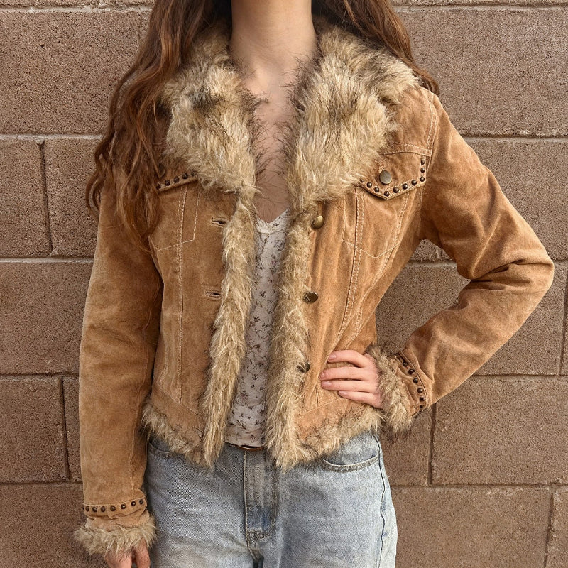 Channeling Y2K Chic: The Melad Vintage Fur Patchwork Slimming Jacket