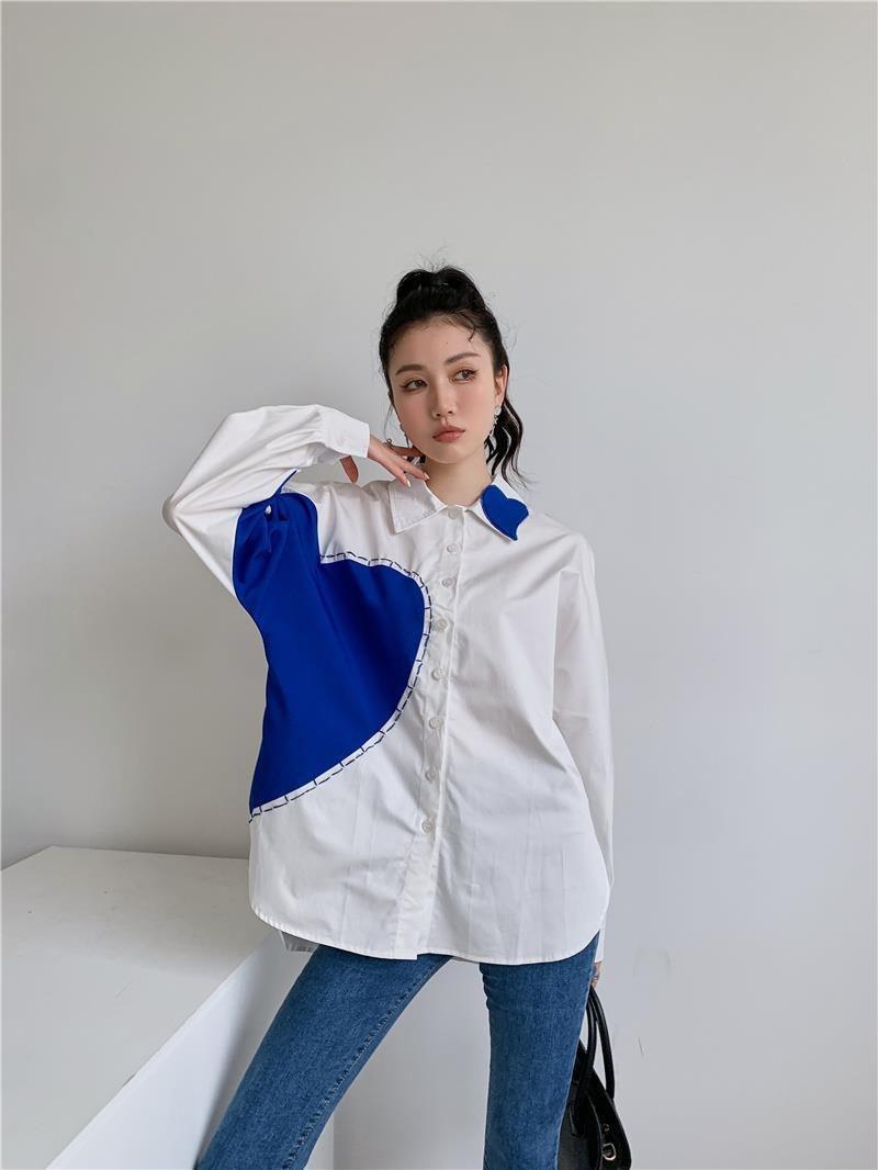 White Button Up Shirt - runwayfashionista.com