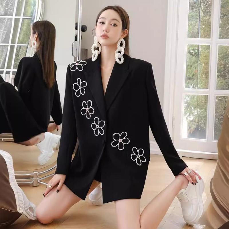 Retro Pearl Flower Jacket