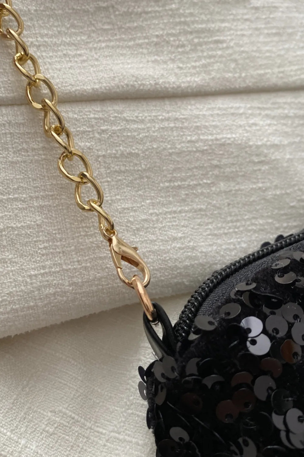 Sequin Removable Strap Shoulder Bag - Stylish & Versatile - runwayfashionista.com
