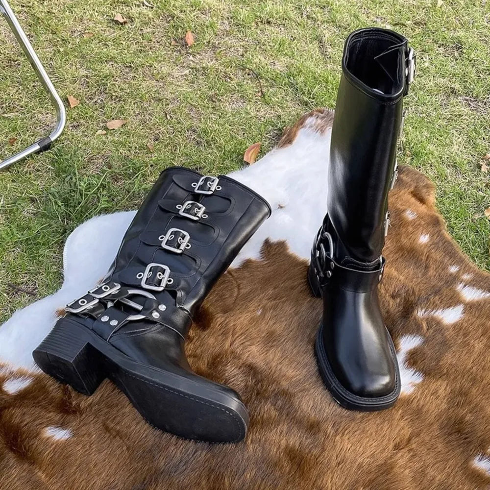 Comfortable Round Toe Block Heel Boots