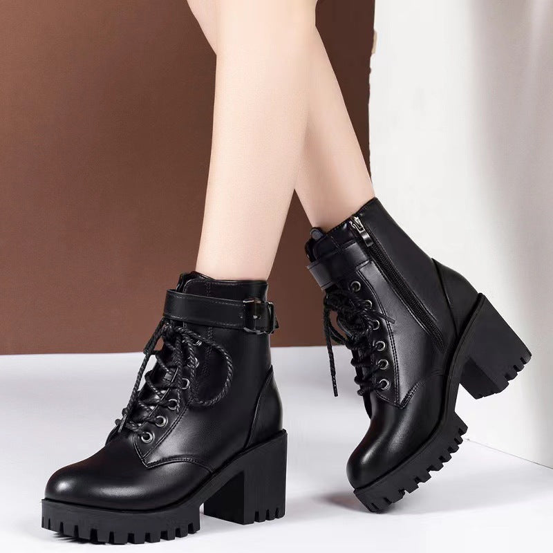 Lace Up Round Toe Boots