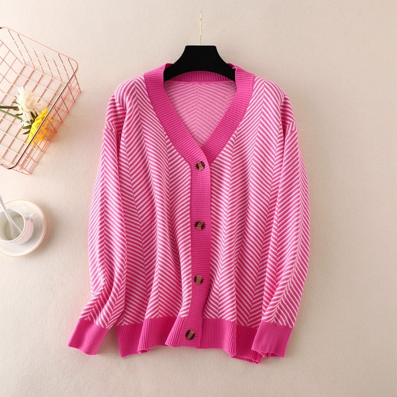 Love Heart Cardigan - runwayfashionista.com