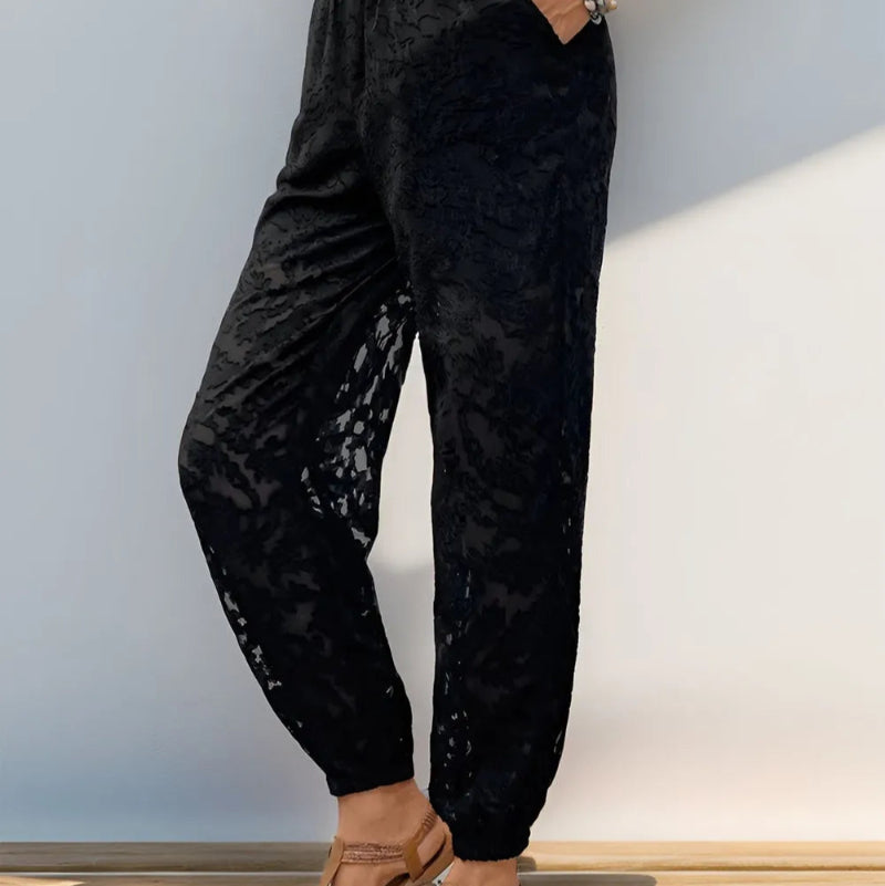 Pocketed Lace Elastic Waist Pants - runwayfashionista.com
