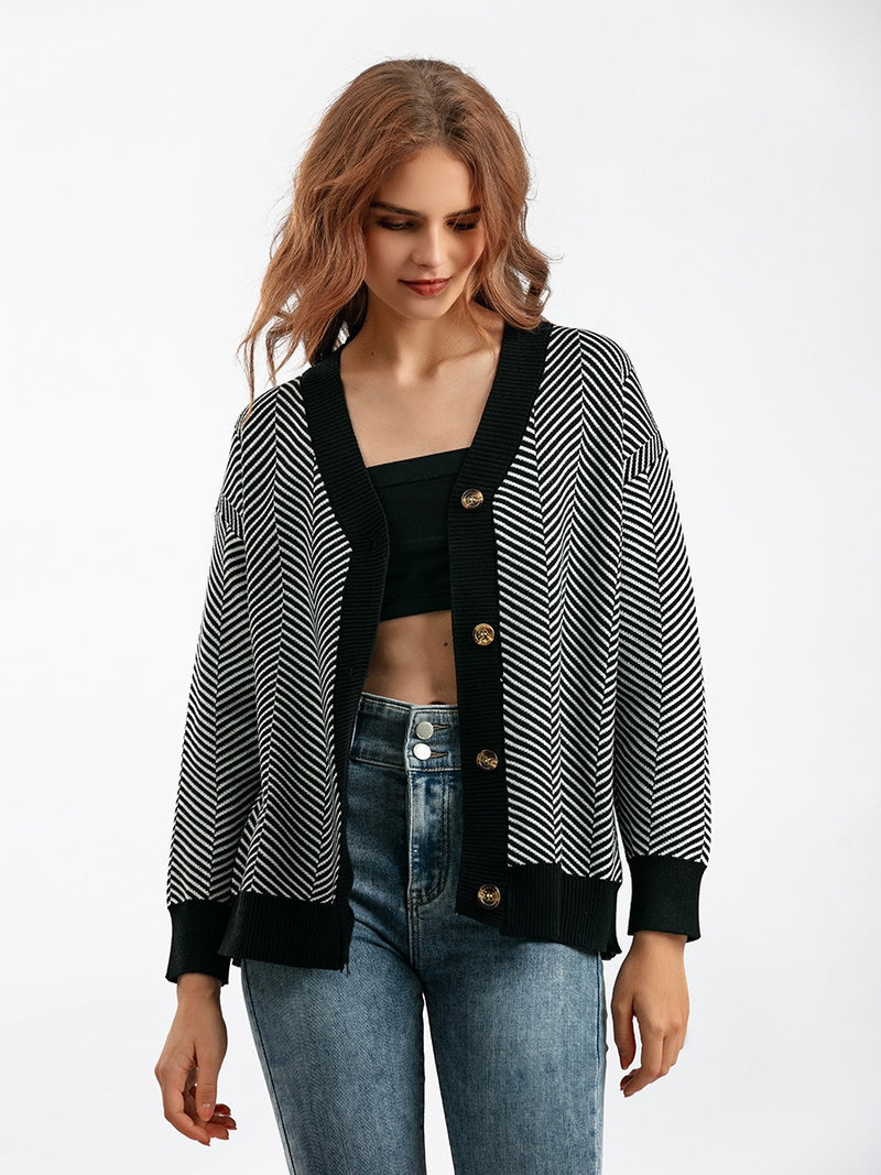 Love Heart Cardigan - runwayfashionista.com