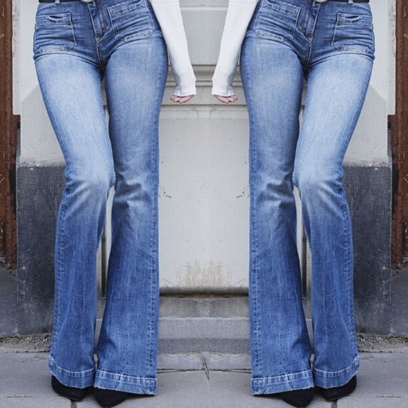 Flared Jeans Stretch Fashion - runwayfashionista.com