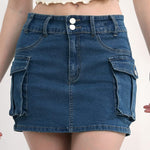 This low waist skirt hugs your hips with a sleek, slim fit that highlights your curves confidently.