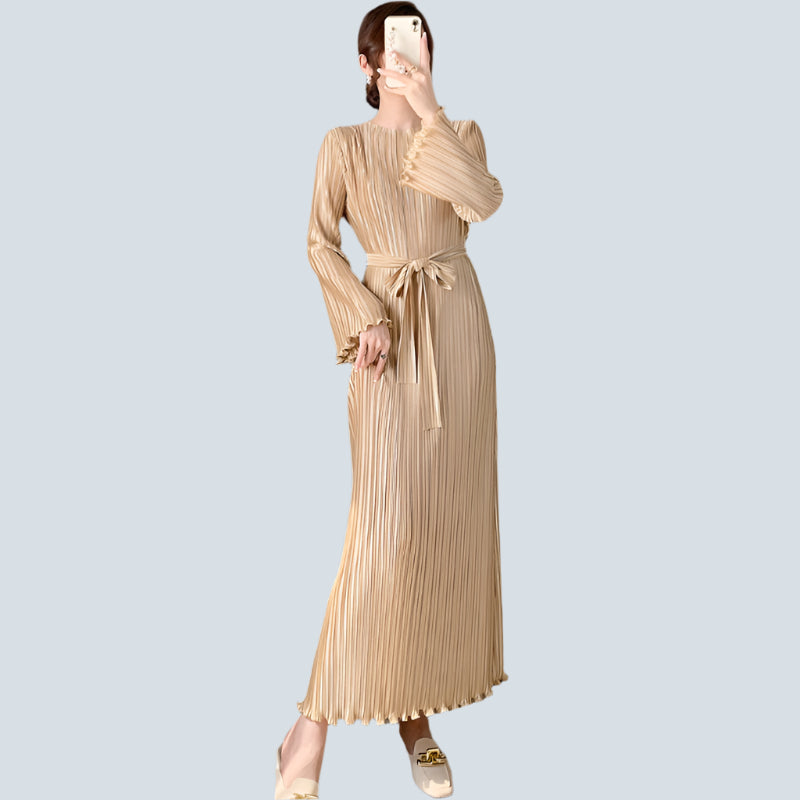 Wrinkled Long Base Dress