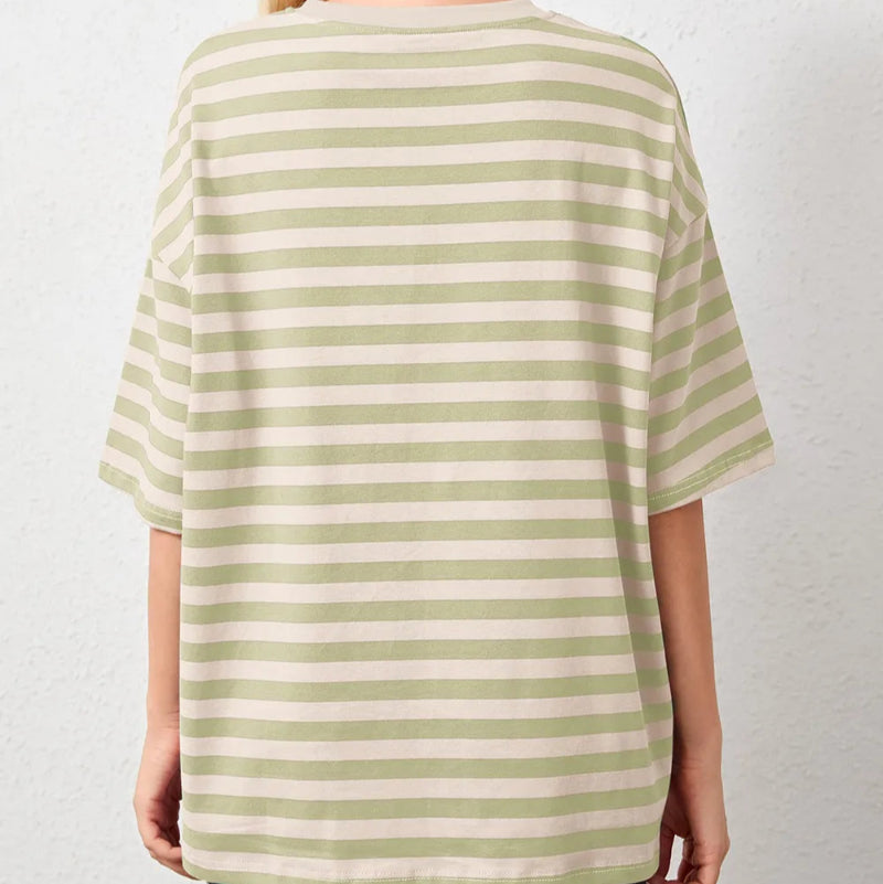 Casual Striped Quarter Sleeve T - Shirt - runwayfashionista.com