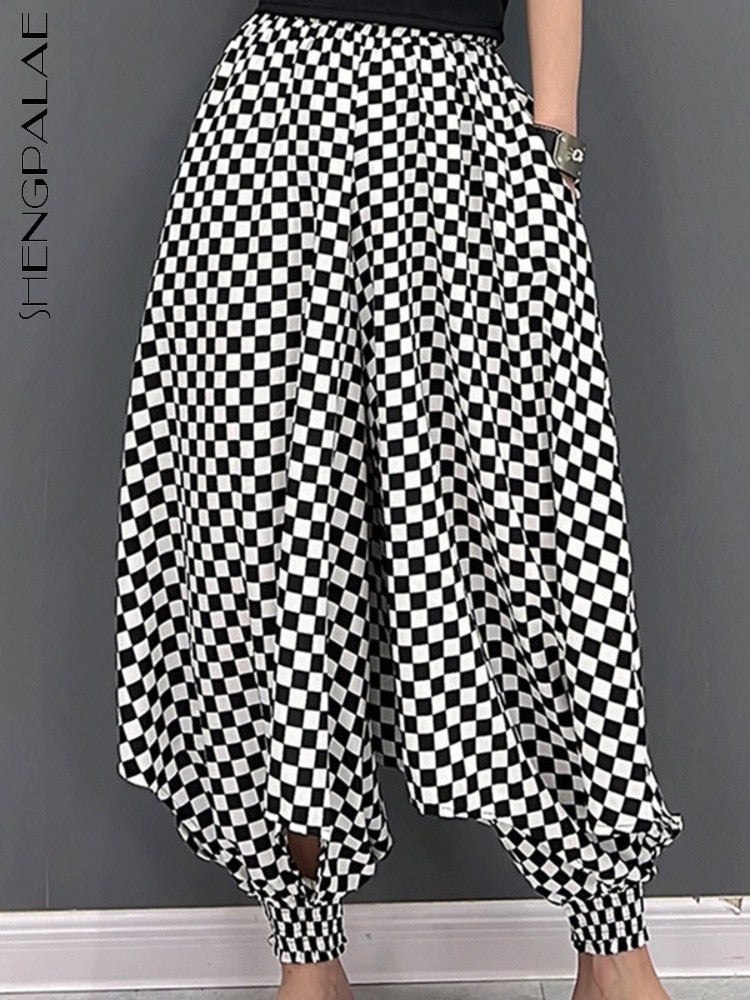 High Waist Loose Slim Check Harlan Pants - runwayfashionista.com