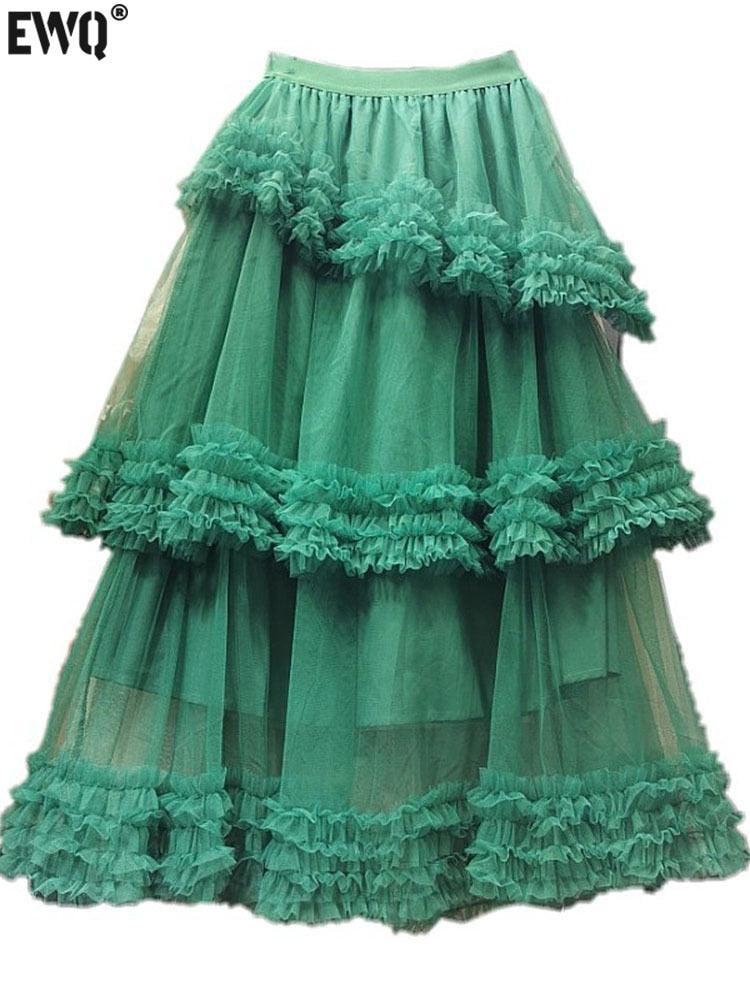 Multi-layer Fungus Edge Stitching Mesh Skirts - runwayfashionista.com