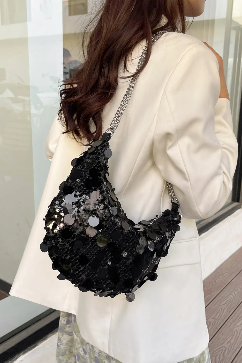 Sequin Chain Crossbody Bag - Adjustable & Stylish - rnwayfashionistacom