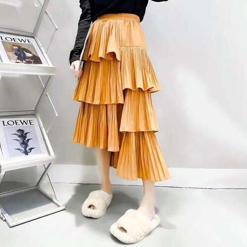 Shirring Cake Ruffles Skirts - runwayfashionista.com