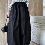 Loose Lantern Pants: Volume and Vogue