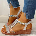 Bohemian style casual beach sandals - runwayfashionista.com