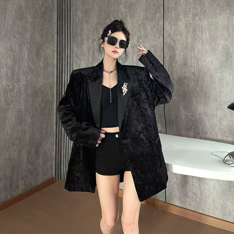 Black Velvet Jacket: Bold Streetwear Look