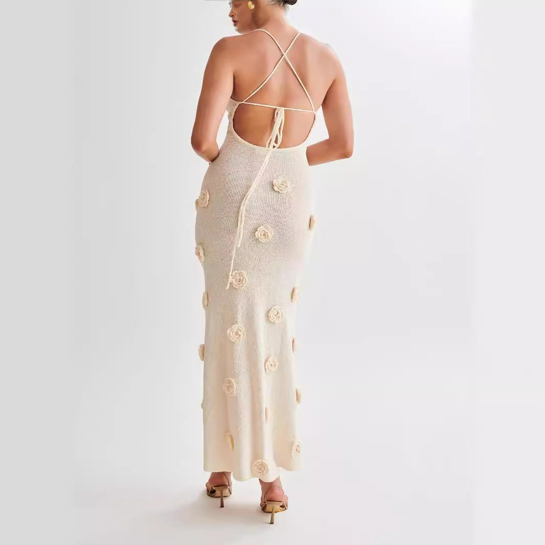 Suspended sleeveless dress - runwayfashionista.com