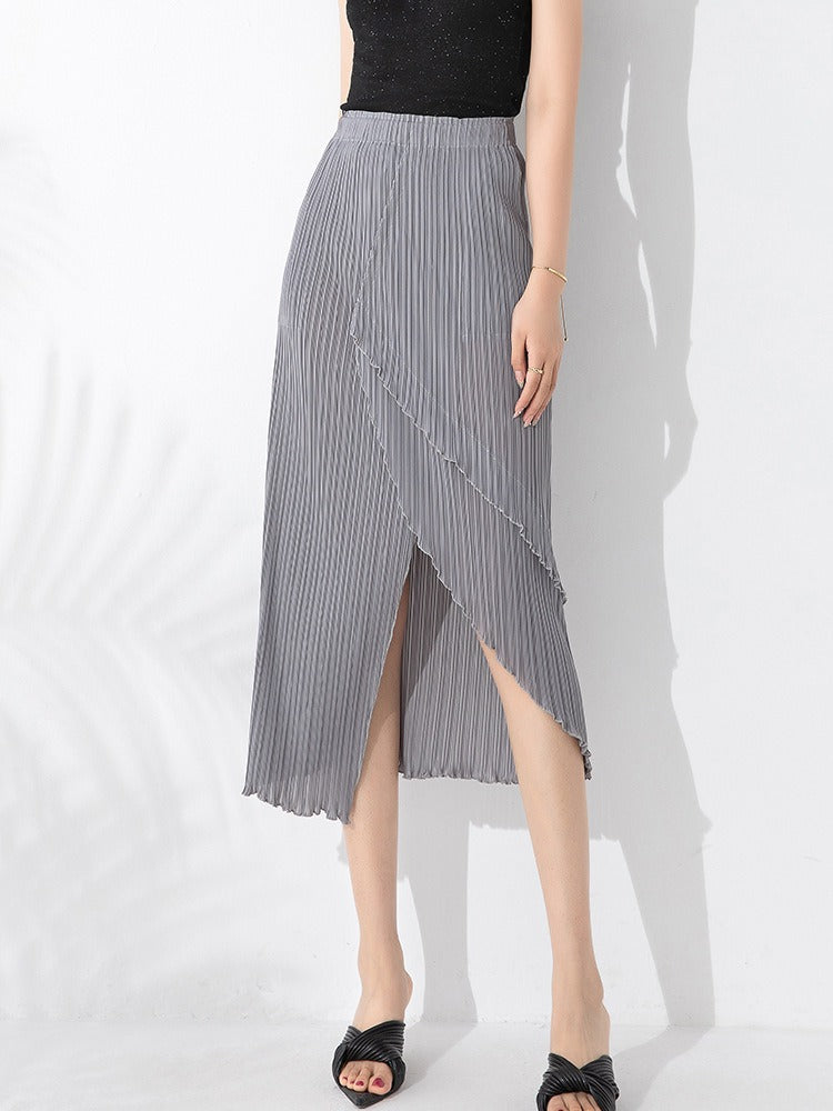 Spliced Pleated Skirt - runwayfashionista.com